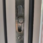 Da li ste znali za ovaj dio na prozoru? Može vam donijeti veliku novčanu uštedu