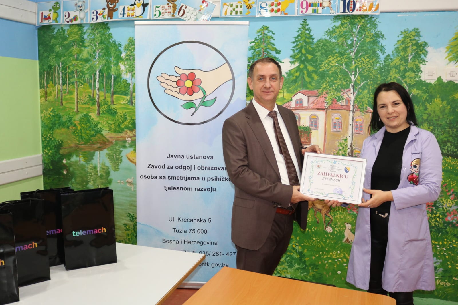 Telemach BH obilježio Međunarodni dan djeteta: Donacije zdravstvenim i obrazovnim ustanovama u Tuzli