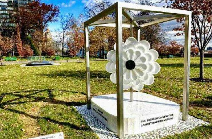 cvijet srebrenice U New Yorku će danas biti otkriven „Cvijet Srebrenice“ ispred zgrade UN-a