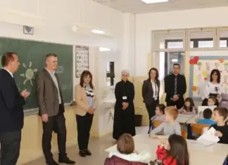 Novi nastavni plan i program u TK: Učenik u središtu obrazovnog procesa Novi nastavni plan i program u TK: Učenik u središtu obrazovnog procesa