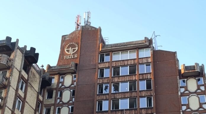 Preminula još jedna osoba povrijeđena u požaru u Domu penzionera Tuzla