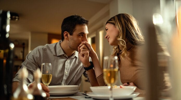 Umorni od igara? Hardballing donosi jasne namjere od prvog susreta