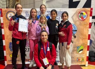 Blistav nastup u Tuzli: Takmičarke KK “DO” Tuzla osvojile pet medalja na 9. Karate kupu