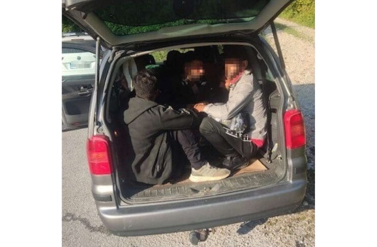 Spriječeno krijumčarenje devet migranata u akciji Granične policije BiH