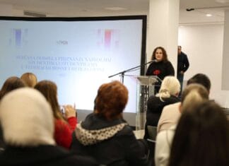 Najboljim studentima u Federaciji BiH uručene nagrade od po 2.765 KM