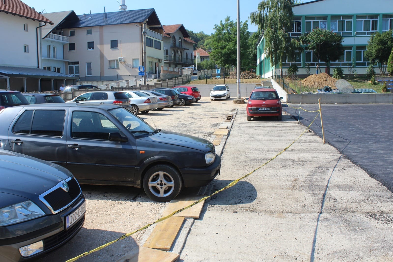 osnovna skola sapna Policija intervenisala u OŠ Sapna: Nastavnik prijetio učenicima