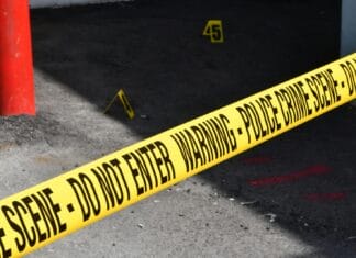 Najmanje deset mrtvih u oružanom napadu na plaži Bondi u Sydneyju