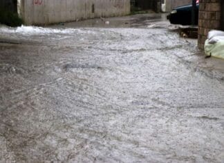 Poplave u više dijelova BiH, bez električne energije oko 15.000 potroša