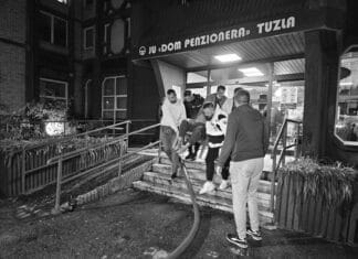 Kolektivna trauma Tuzle: Kako pomoći nakon požara Kolektivna trauma Tuzle