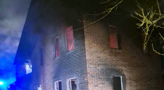 Požar na vikendici u mjestu Čifluk, pričinjena veća šteta Požar na vikendici u mjestu Čifluk, pričinjena veća šteta