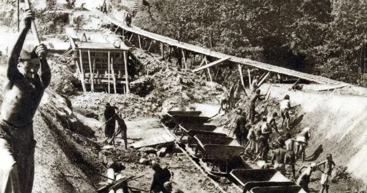 šamac sarajevo Puštena u promet pruga Šamac–Sarajevo