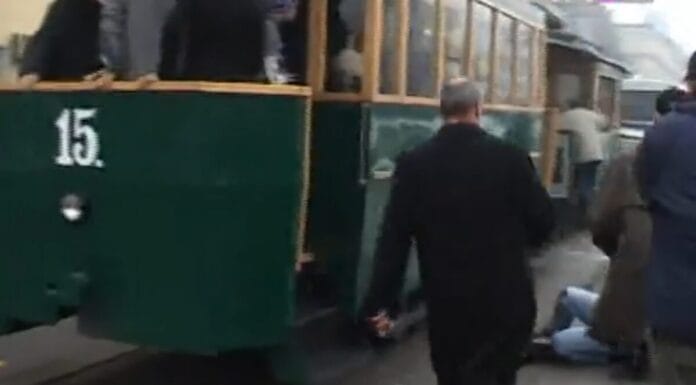 Nesvakidašnja tramvajska nezgoda u Sarajevu na Dan državnosti 2007. godine tramvajska nezgoda