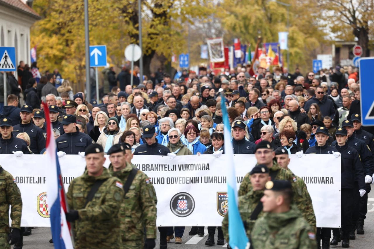 vukovar jutarnji Obilježena godišnjica vukovarske tragedije u Koloni sjećanja