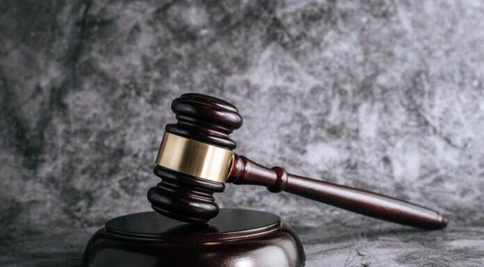 Mehemed Vukalić osuđen na 42 godine zatvora za trostruko ubistvo Mehemed Vukalić osuđen na 42 godine zatvora za trostruko ubistvo