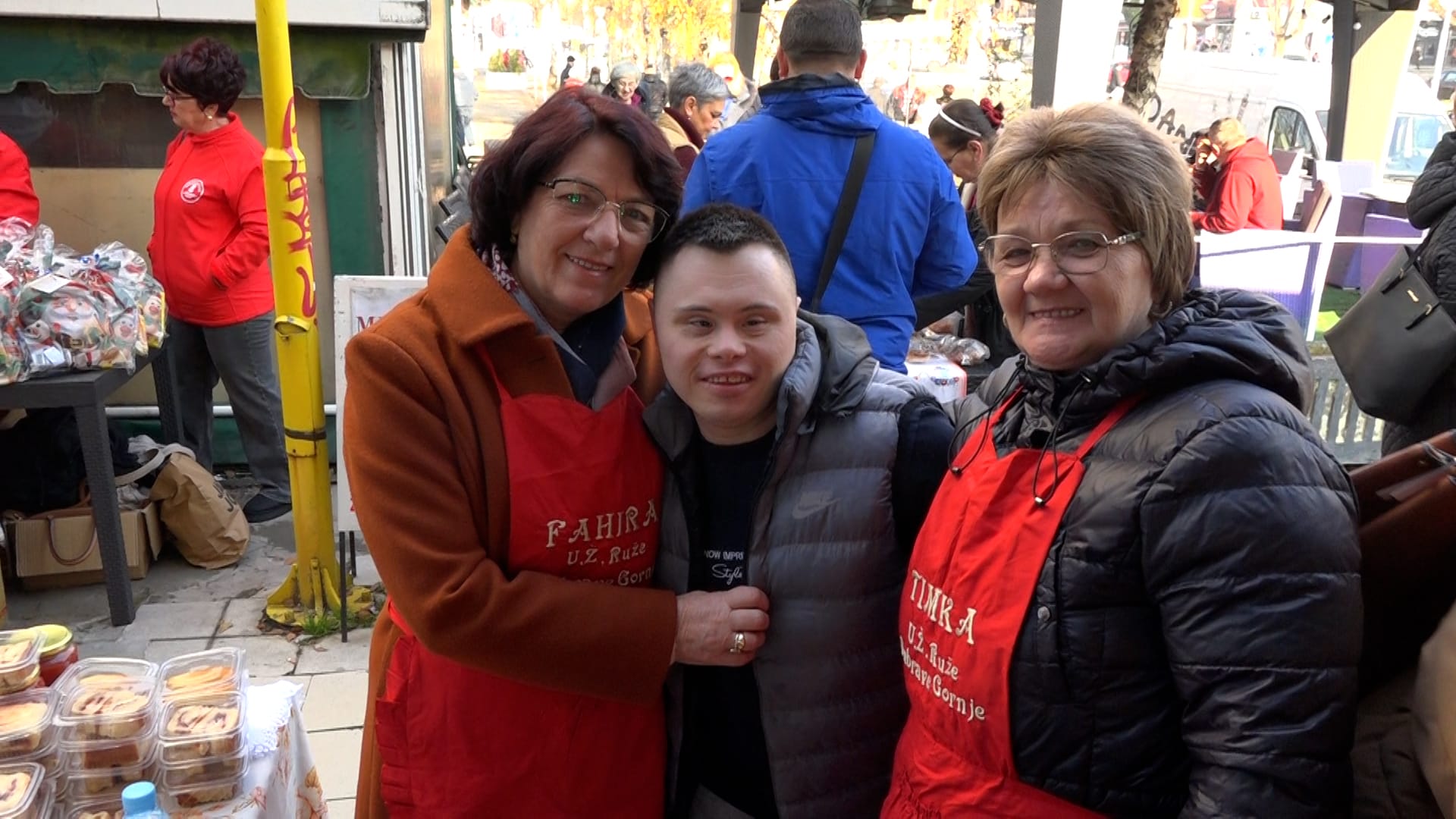 Humanitarni bazar Zmajevo srce u Tuzli okupio velika srca