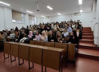 Podrška mladim talentima, uručene stipendije nadarene studente u Tuzli