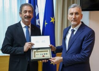 Ademović primio ambasadora Palestine Rezeqa Namooru u oproštajnu posjetu Ademović primio ambasadora Palestine Rezeqa Namooru u oproštajnu posjetu