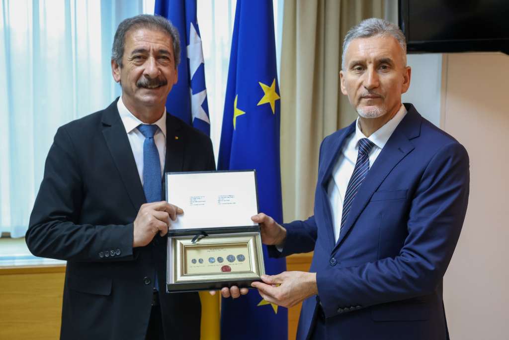 Ademović primio ambasadora Palestine Rezeqa Namooru u oproštajnu posjetu