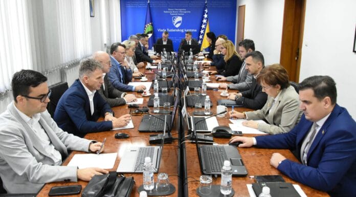 Tuzlanskom muftijstvu odobreno 250 000 KM Vlada TK predložila izmjene Zakona o komunalnim djelatnostima