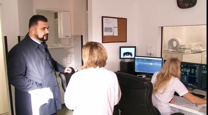 Najveće ulaganje u istoriji UKC-a Tuzla, Demokratska fronta TK poručuje da se vraća status najopremljenijeg regionalnog zdravstvenog centra