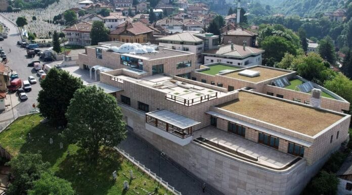 Komisija za slobodu vjere: Diskriminacija zbog hidžaba u Općinskom sudu Tuzla