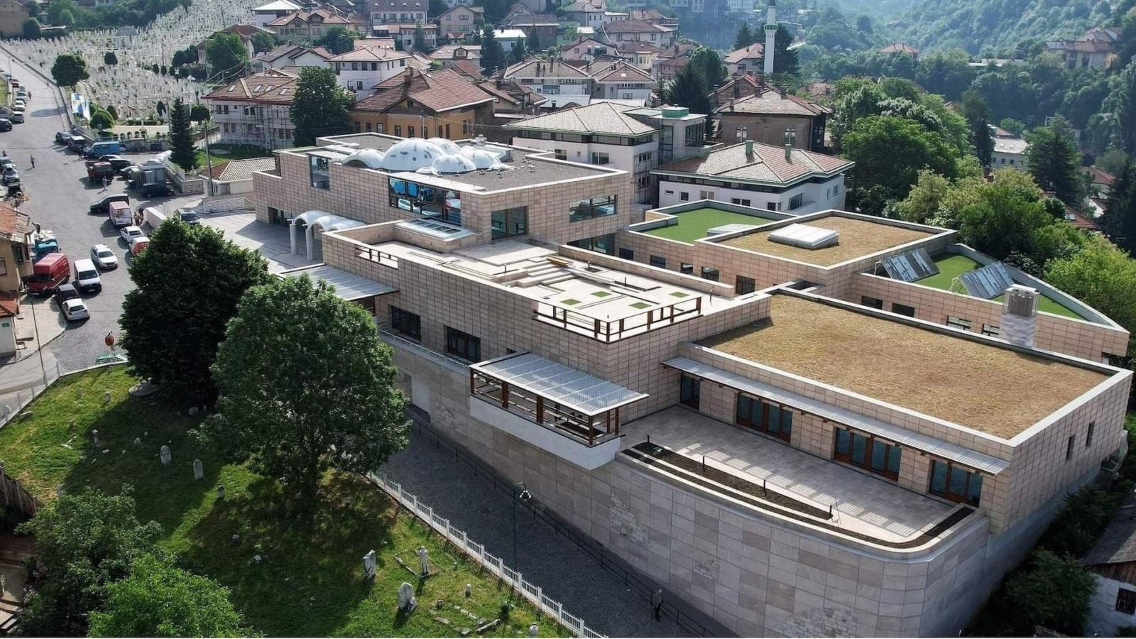 Komisija za slobodu vjere: Diskriminacija zbog hidžaba u Općinskom sudu Tuzla