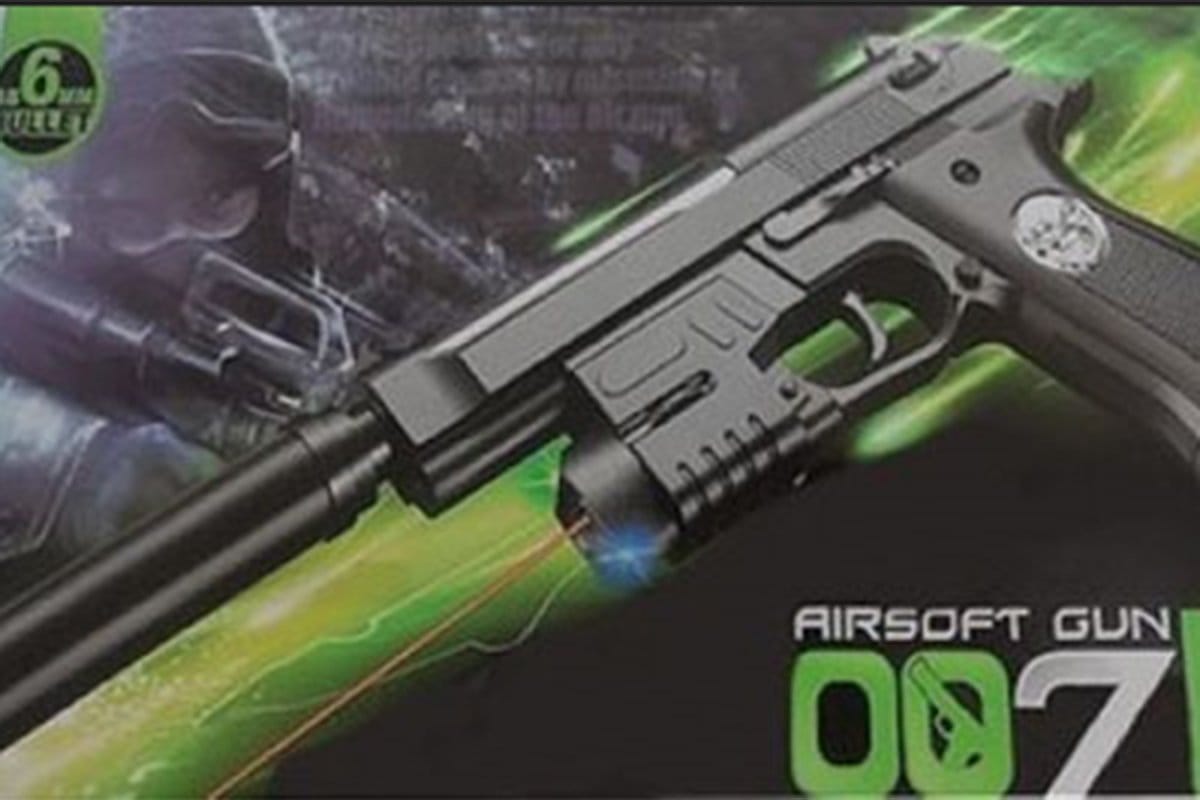 laserski pistoj Laserska igračka povučena s tržišta BiH zbog rizika po vid djece