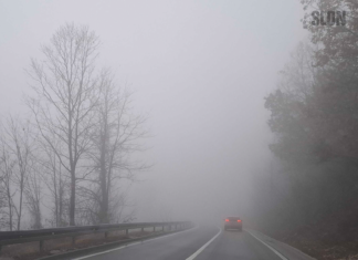 Stanje na cestma: Magla smanjuje vidljivost na većini dionica Stanje na cestma: Magla smanjuje vidljivost na većini dionica