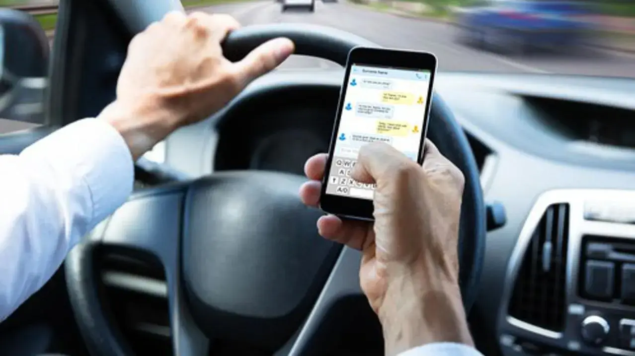 Može li granični policajac tražiti otključavanje mobitela na granici i šta putnici zaista moraju znati