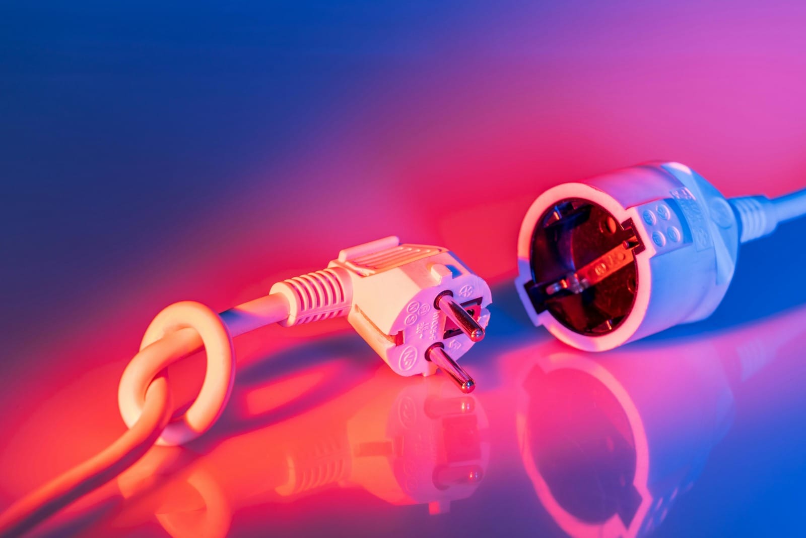 Ovi kućni uređaji potajno dižu račun za struju više nego što mislite