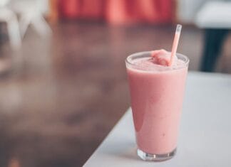 Napijete se ujutro, a stomak se povlači: Smoothie koji pokreće metabolizam Napijete se ujutro, a stomak se povlači: smoothie koji pokreće metabolizam