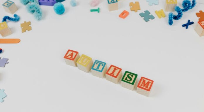 Autizam kod djece sve češći, stručnjaci upozoravaju na znakove koje roditelji ne smiju ignorisati