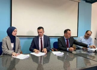 TK: Potpisani ugovori o stipendijama za učenike i studente iz povratničkih sredina