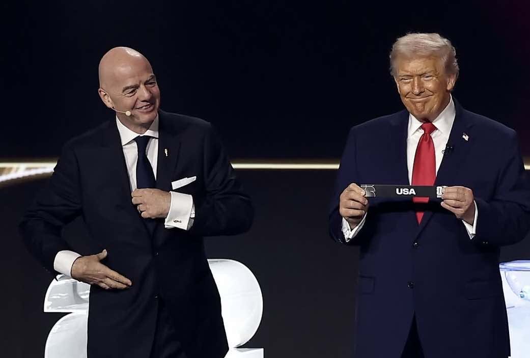 trump-infantino-nagrada