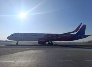 wizz air baza tuzla