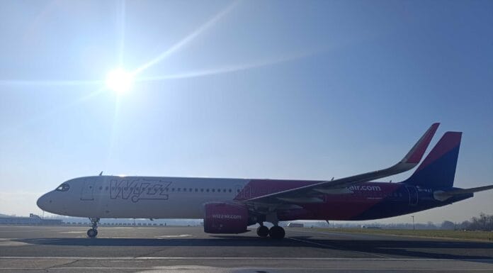 Sletio prvi avion, zvanično otvorena Wizz Air baza Tuzla wizz air baza tuzla