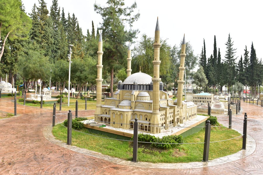 Svako godišnje doba u Antaliji je zabavno: Roller coasteri, aqua parkovi i doživljaji za cijelu porodicu