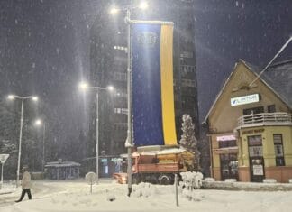 Inspekcija podsjeća građane i firme u Tuzli na obaveze uklanjanja snijega i leda visina snijega