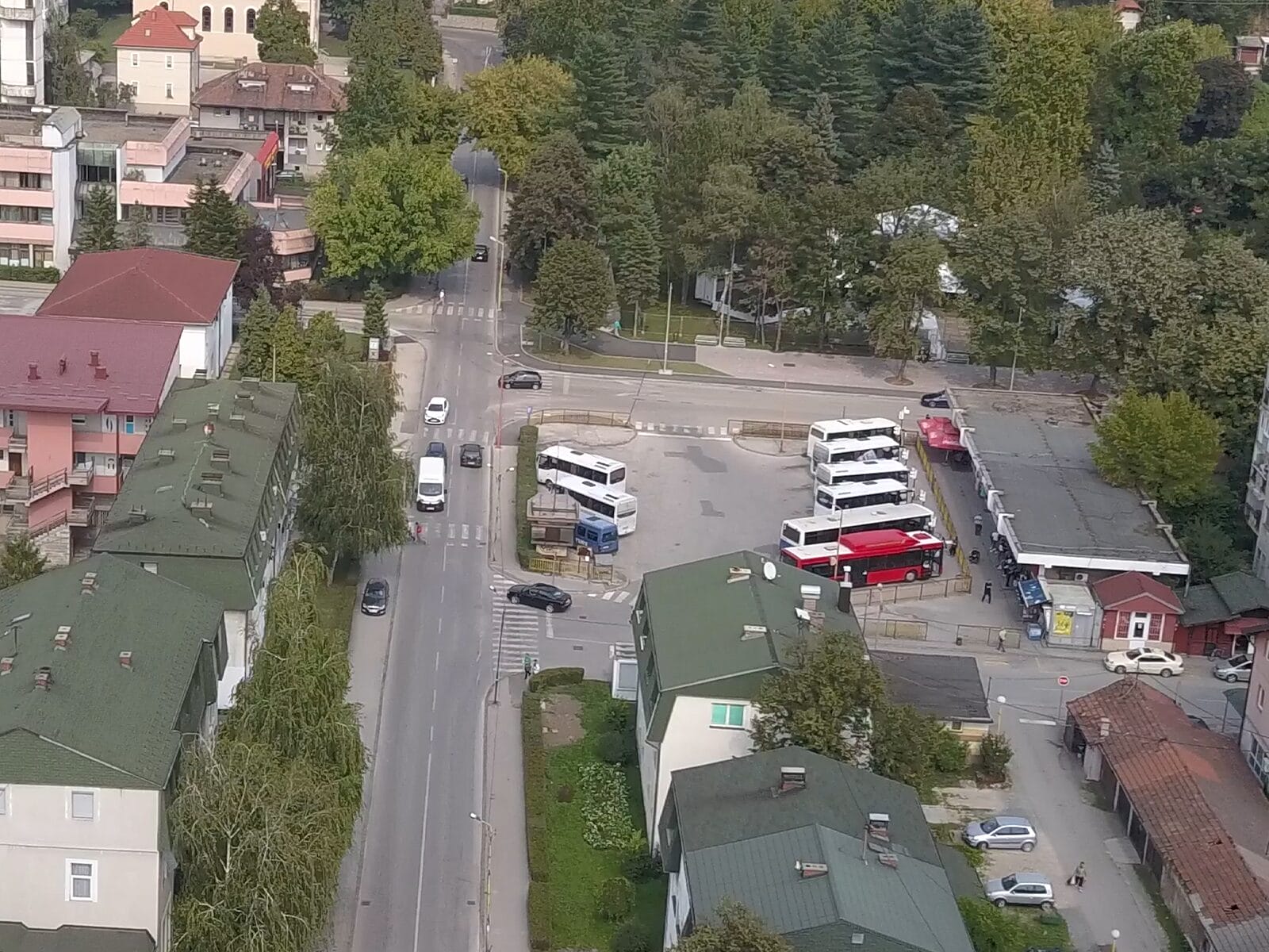 autobusna stanica lukavac