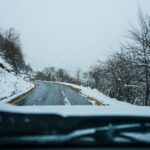 Crni led na cestama BiH otežava saobraćanje