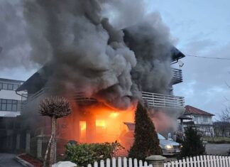 Požar izbio na porodičnoj kući u Kalesiji