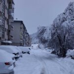 Snijeg otežava saobraćaj u Tuzlanskom kantonu