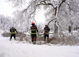 Nove informacije: angažovana sva raspoloživa mehanizacija, službe na terenu