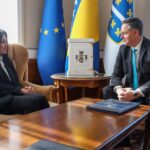 Član Predsjedništva BiH dr. Denis Bećirović primio je u nastupnu posjetu novoimenovanu ambasadoricu Države Palestine u Bosni i Hercegovini Sylviu Kharoof.