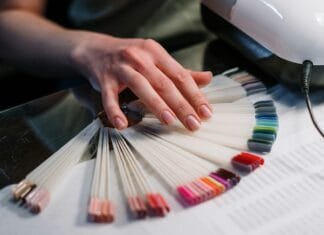 Kako oporaviti nokte nakon gela: Stručni savjeti za zdrav i jak izgled Kako oporaviti nokte nakon gela: Stručni savjeti za zdrav i jak izgled