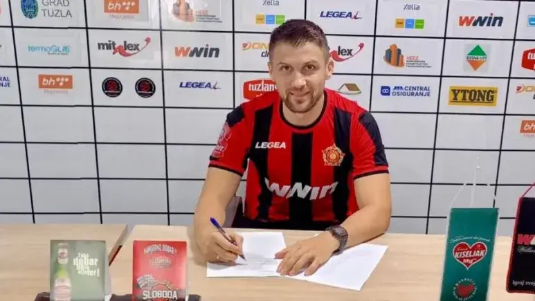 mirzad mehanovic fk sloboda Fudbaler Mirzad Mehanović novi je igrač FK Sloboda Tuzla, potvrdili su iz tuzlanskog kluba.
