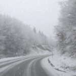 Stiglo zahlađenje, snijeg zabijelio u martu