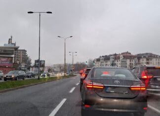 Stanje na cestama: Jutarnja špica na gradskim ulicama stanje na cestama