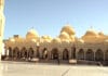 džamija Al Mina u Hurgadi eksterijer sa kupolama i minaretima