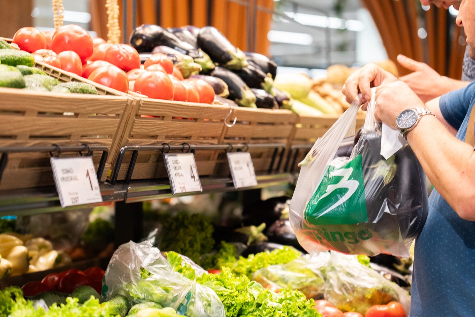 potrosnja market Praznici povećavaju potrošnju u BiH, građani sve češće posežu za zaduživanjem